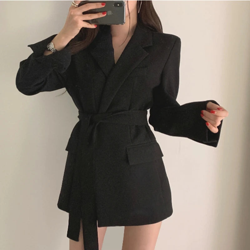 Casaco Feminino Longo com Cinto
