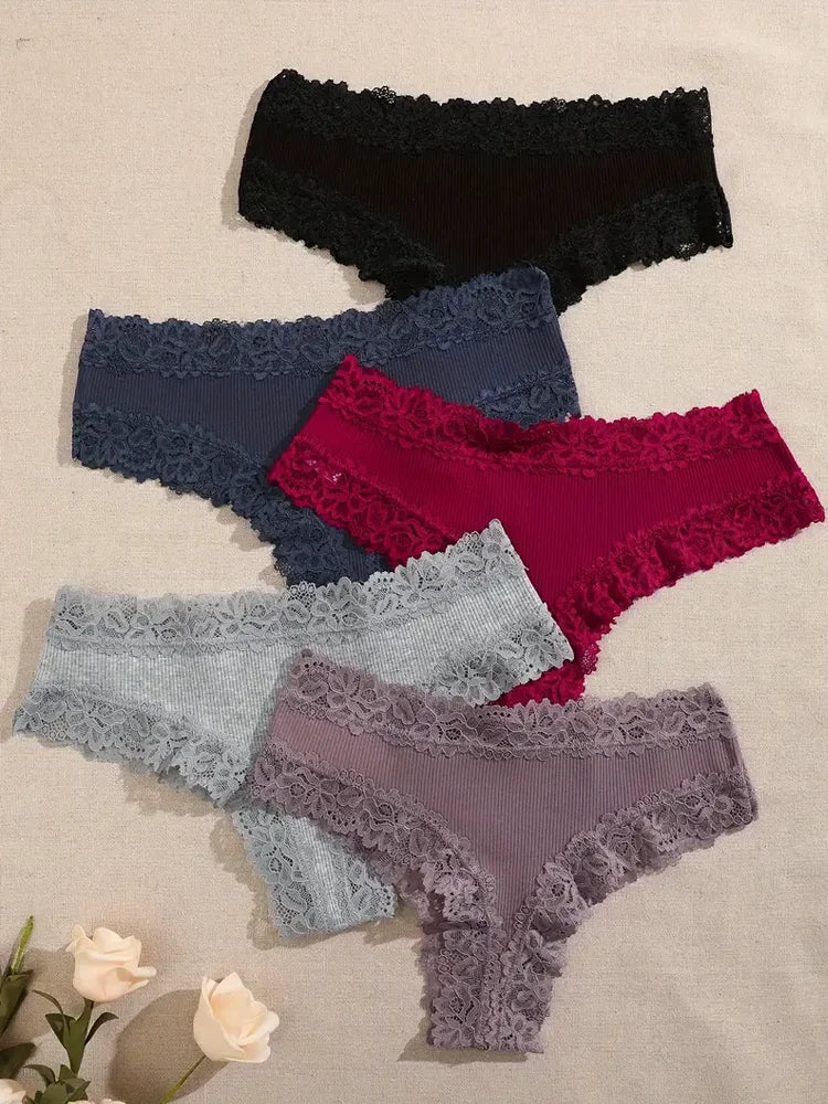 Kit 05 Calcinhas Femininas em Algodão com Renda Floral (COMPRE 01 E LEVE 2)