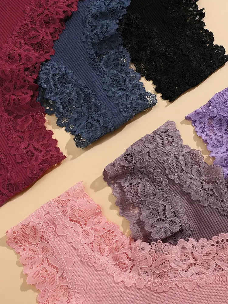 Kit 05 Calcinhas Femininas em Algodão com Renda Floral (COMPRE 01 E LEVE 2)