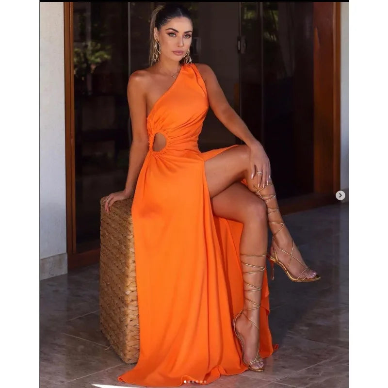 Vestido Sensual com Fenda