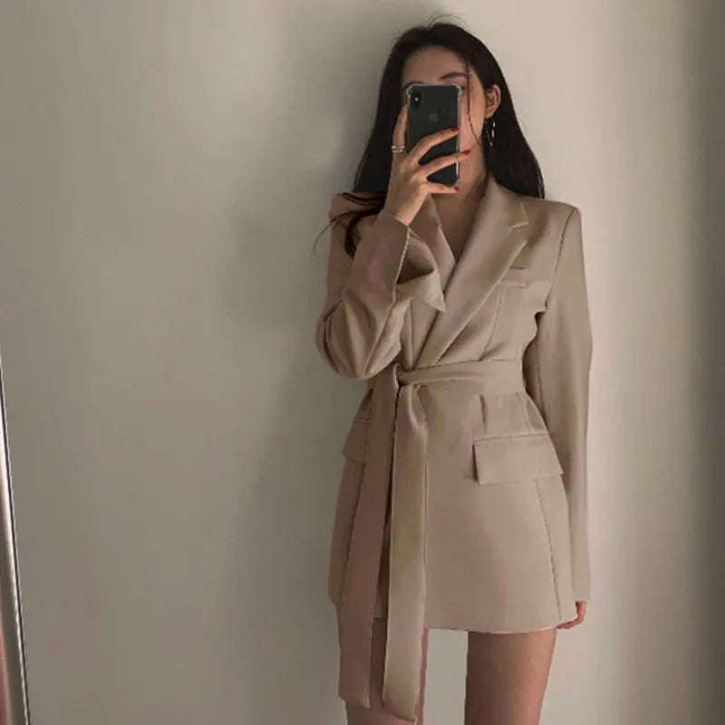 Casaco Feminino Longo com Cinto