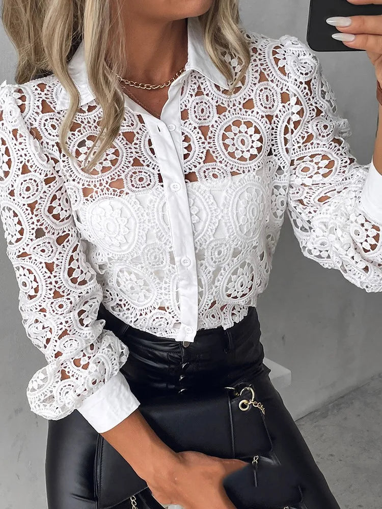 Blusa de Renda Feminina com Gola Clássica