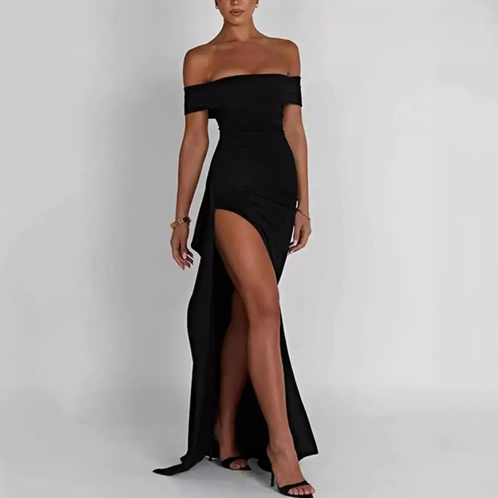 Vestido Elegante com Decote Ombro a Ombro